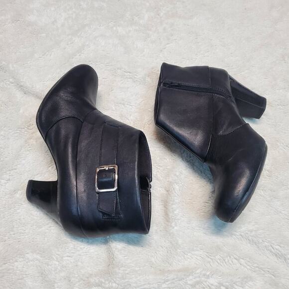 Clarks Black Leather Tige De Cuir Side Zipper Buckle Heeled Ankle Boots Shoe 8 M - Picture 4 of 12